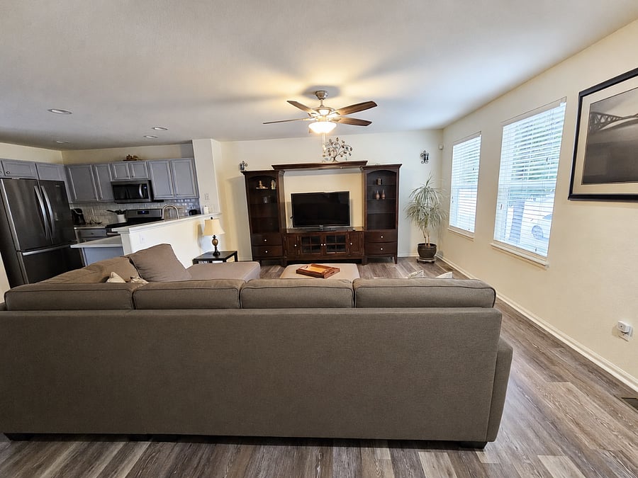 Furnished Finder property 1017125_1 photo 4