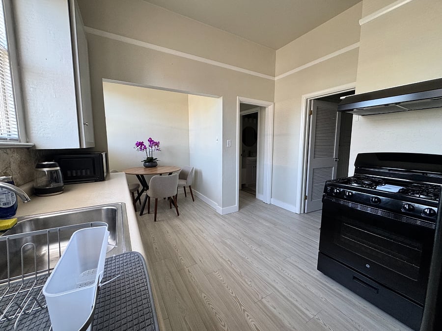 Furnished Finder property 1017128_1 photo 6