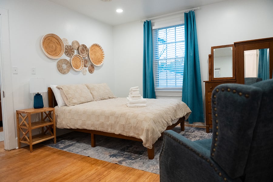 Furnished Finder property 1017146_1 photo 3