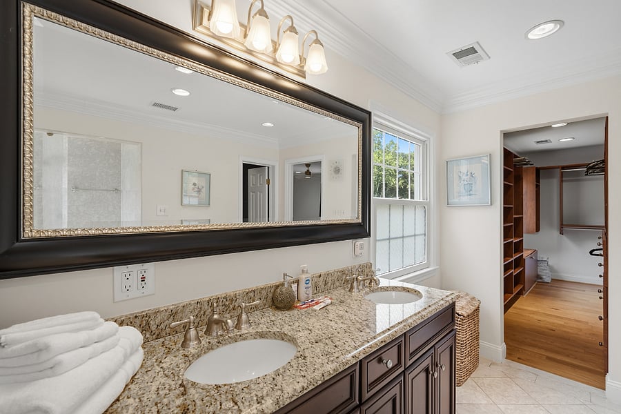 Furnished Finder property 1017176_1 photo 35