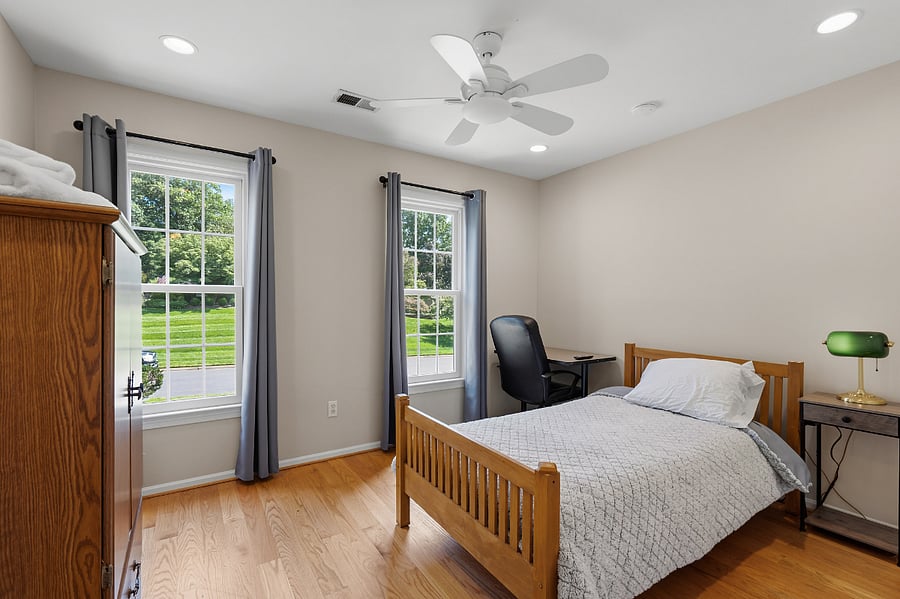 Furnished Finder property 1017176_1 photo 36