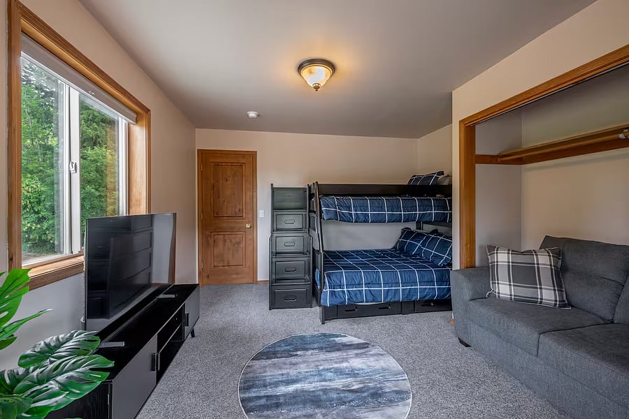 Furnished Finder property 1017194_1 photo 22
