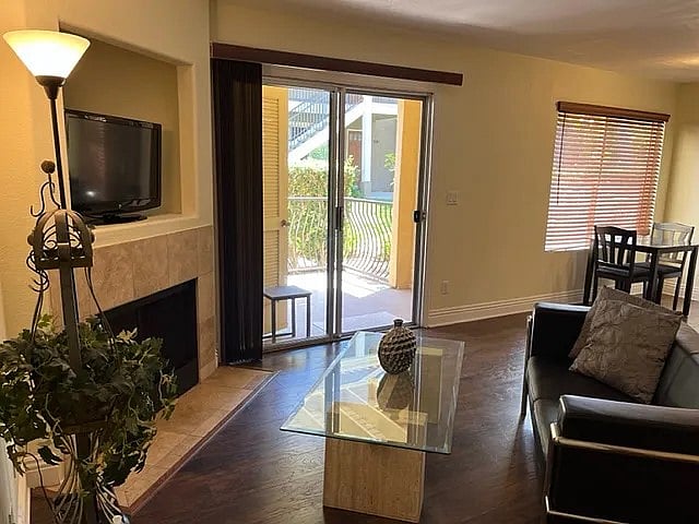 Furnished Finder property 1017215_1 photo 7