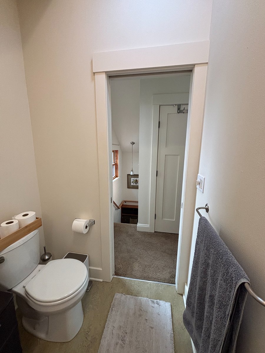 Upstairs bathroom.