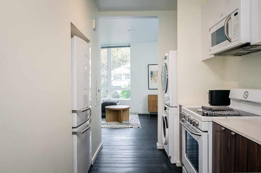 Furnished Finder property 1017262_4 photo 10