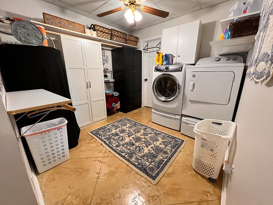 Large Laundry room