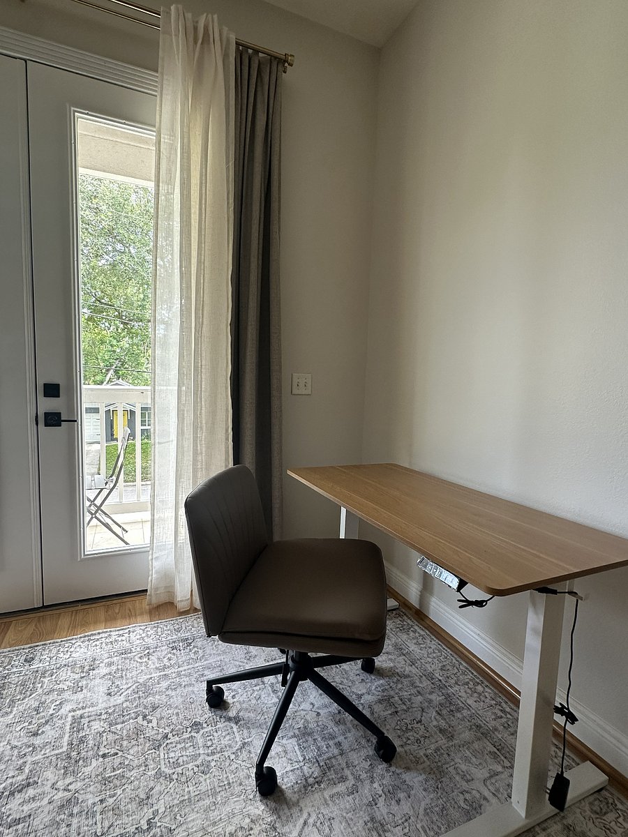 Primary Bedroom - Adjustable height desk
