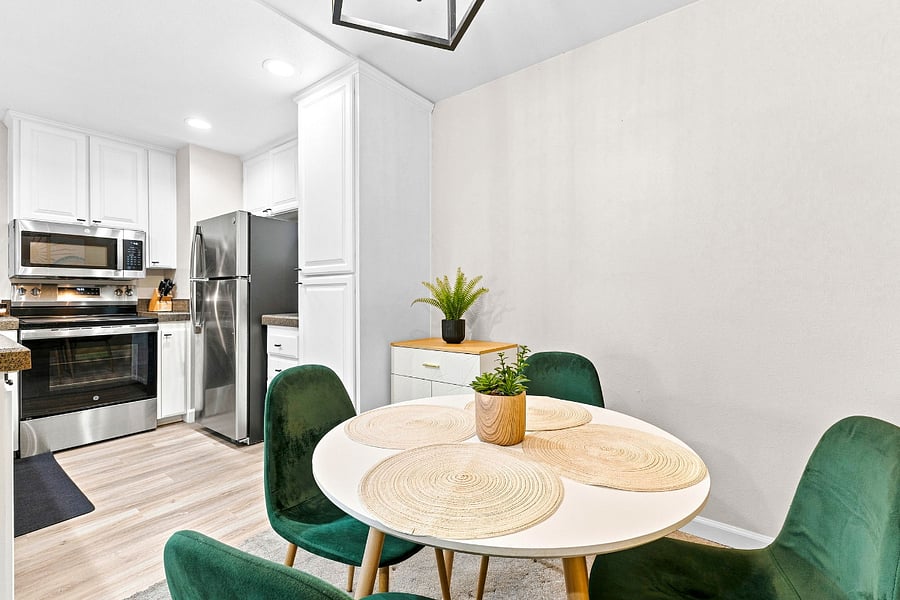 Furnished Finder property 1017282_1 photo 10