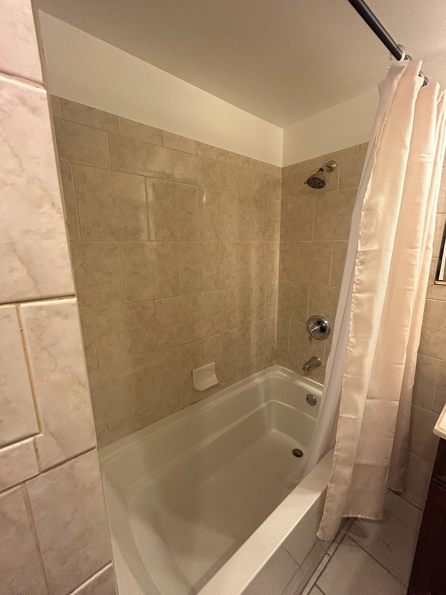 Furnished Finder property 1017303_1 photo 22