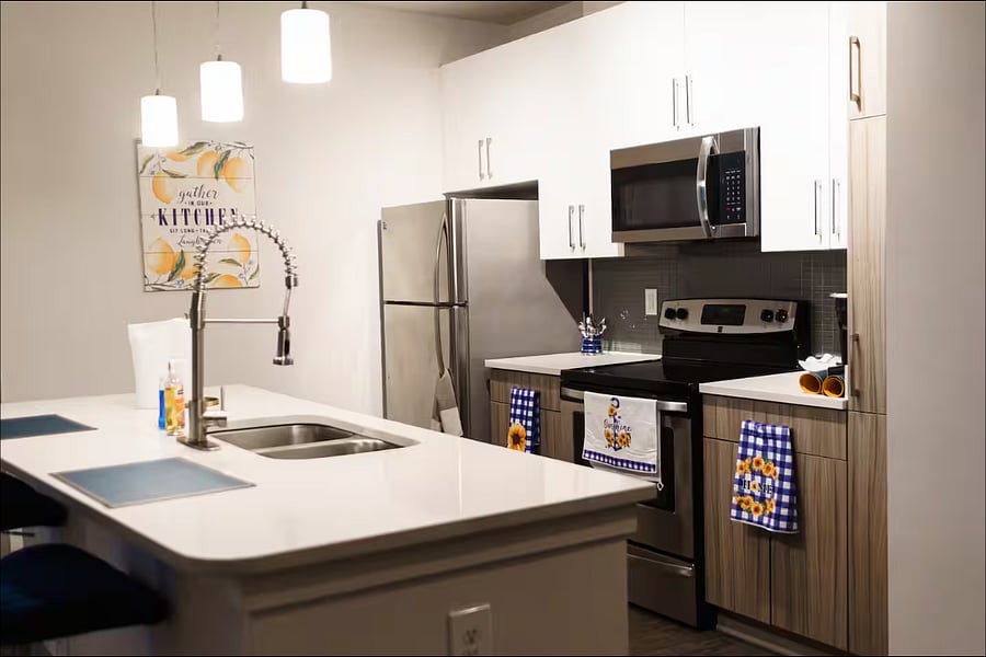 Furnished Finder property 1017324_1 photo 9