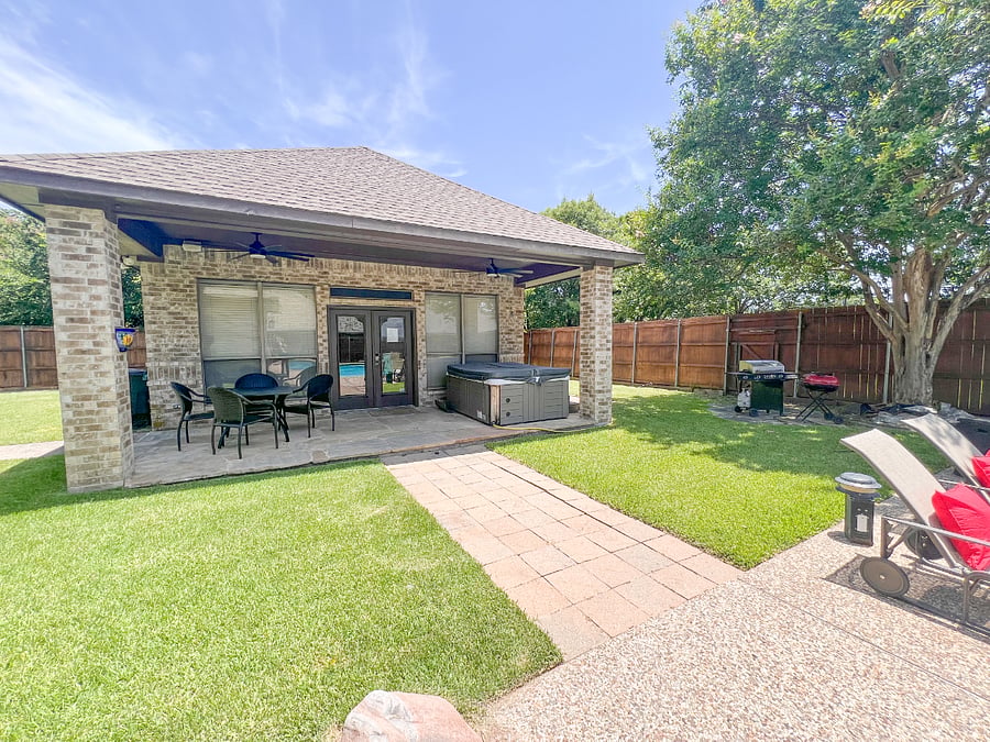 Pool House