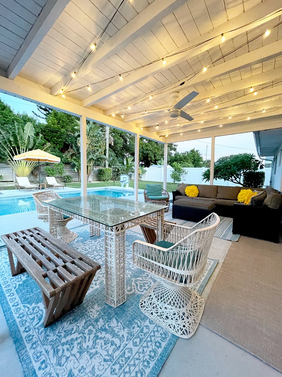Covered porch