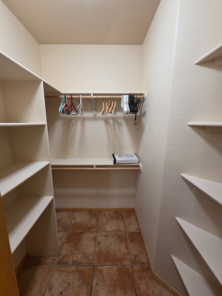 Furnished Finder property 1017377_1 photo 5