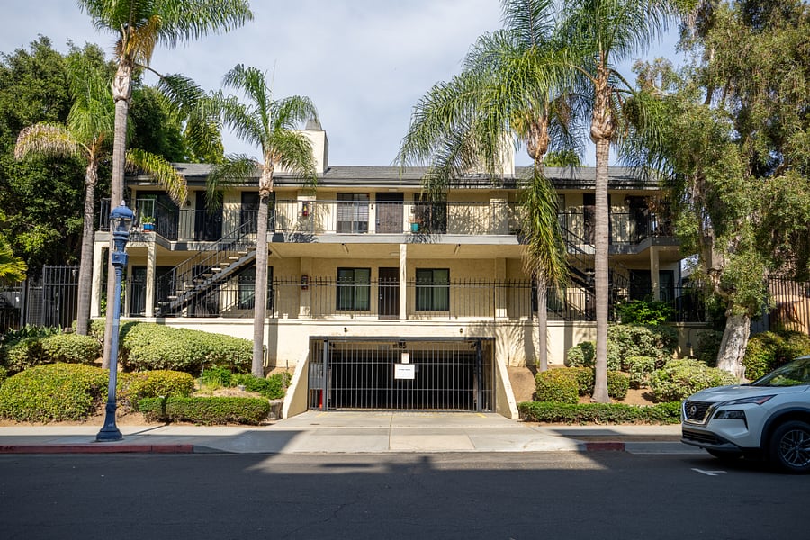 Furnished Finder property 1017407_1 photo 12