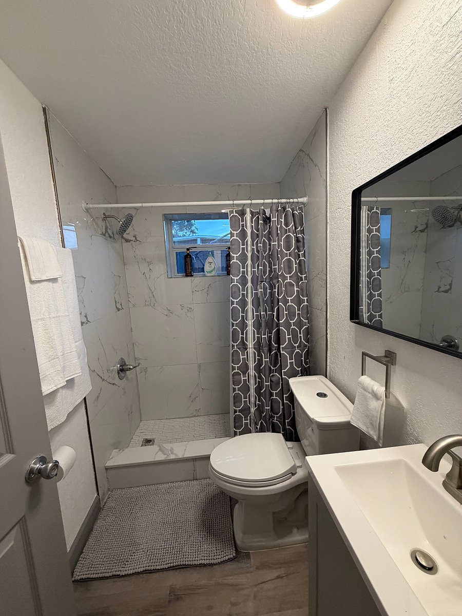 Furnished Finder property 1017410_1 photo 16