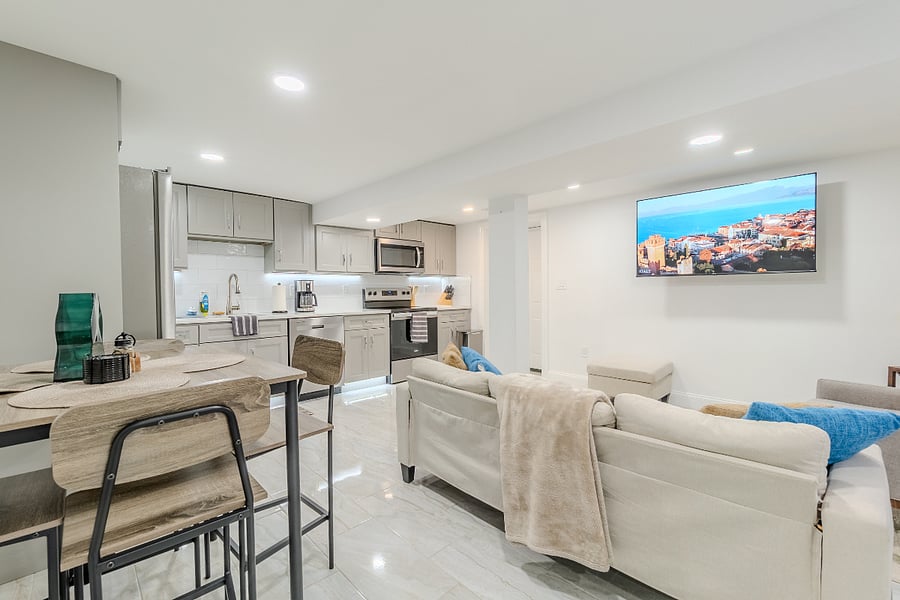 Furnished Finder property 1017412_1 photo 3