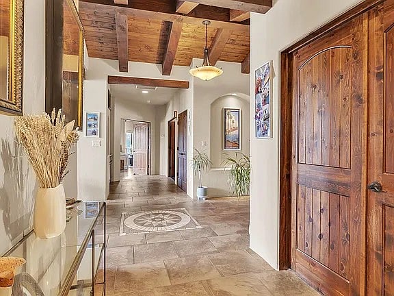 Furnished Finder property 1017417_1 photo 12