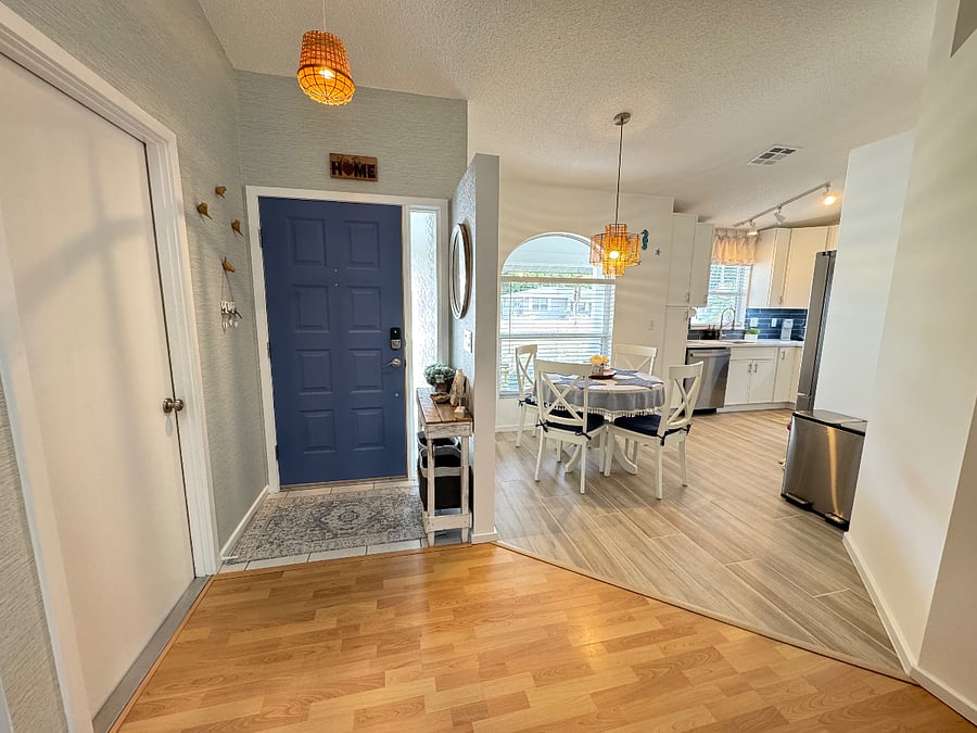 Furnished Finder property 1017427_1 photo 13