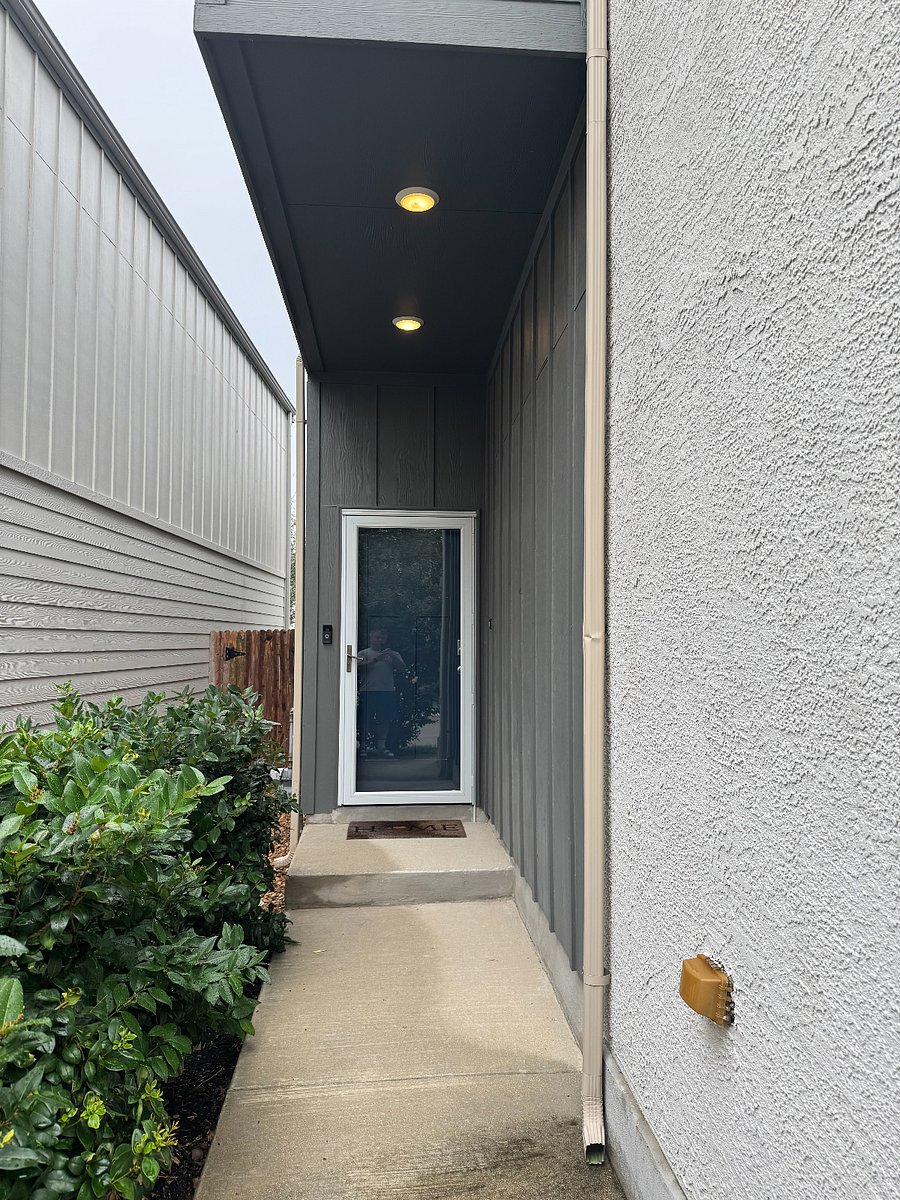 Furnished Finder property 1017433_1 photo 12