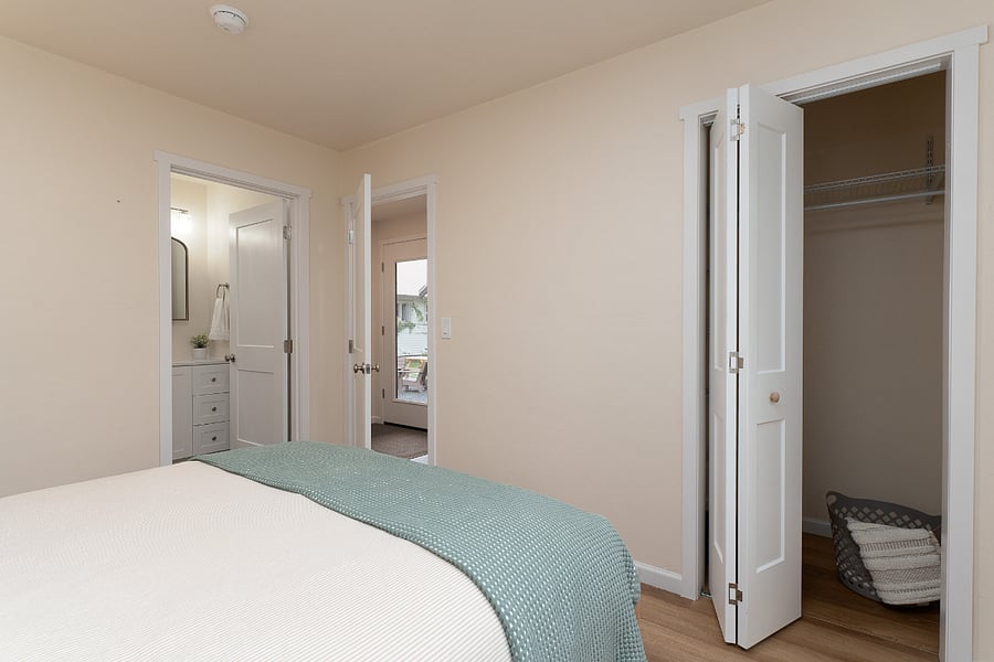 Furnished Finder property 1017438_1 photo 9
