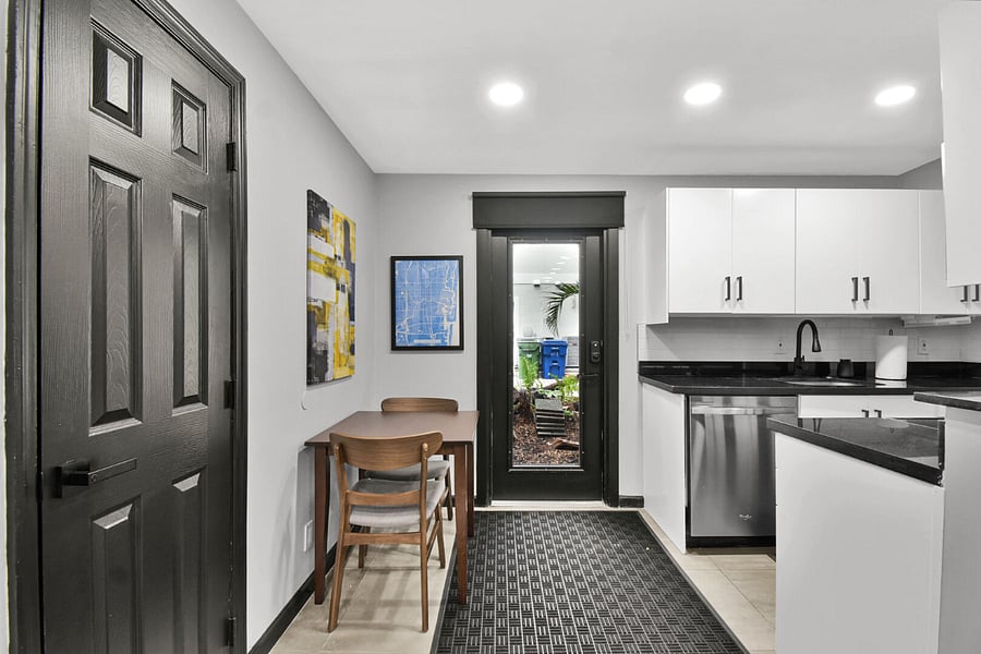 Furnished Finder property 1017480_2 photo 9