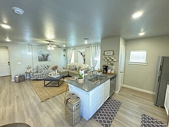 Furnished Finder property 1017488_1 photo 33
