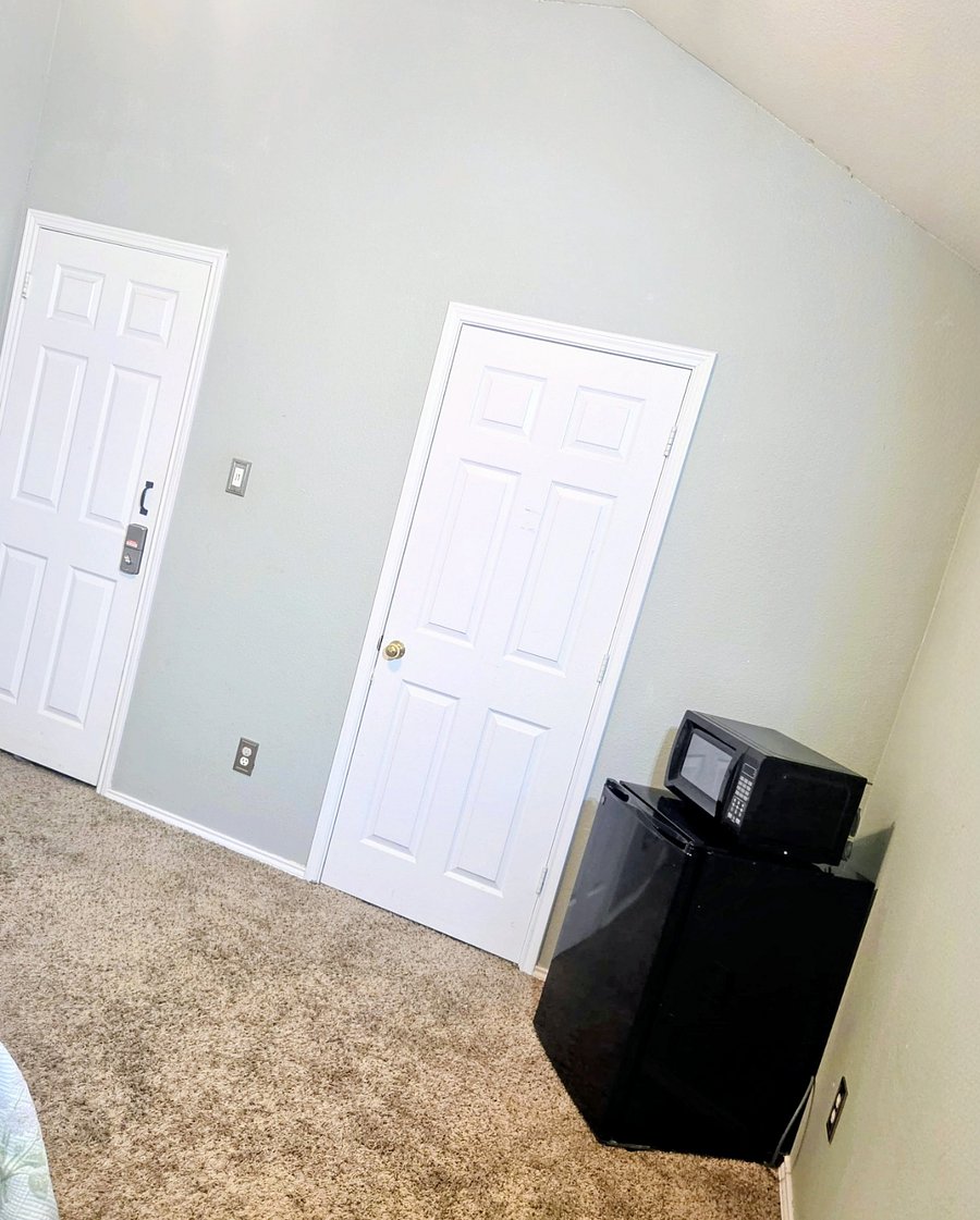 Furnished Finder property 1017519_1 photo 4