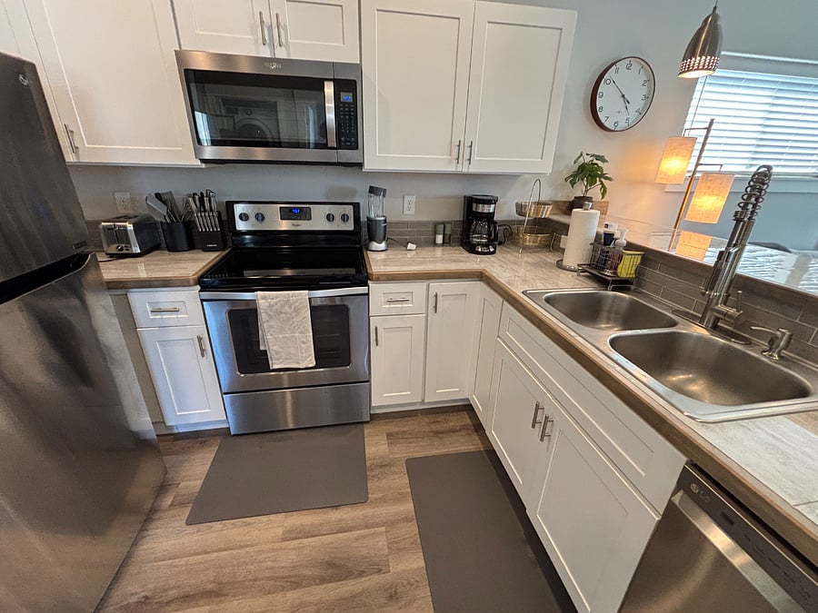 Furnished Finder property 1017544_1 photo 12