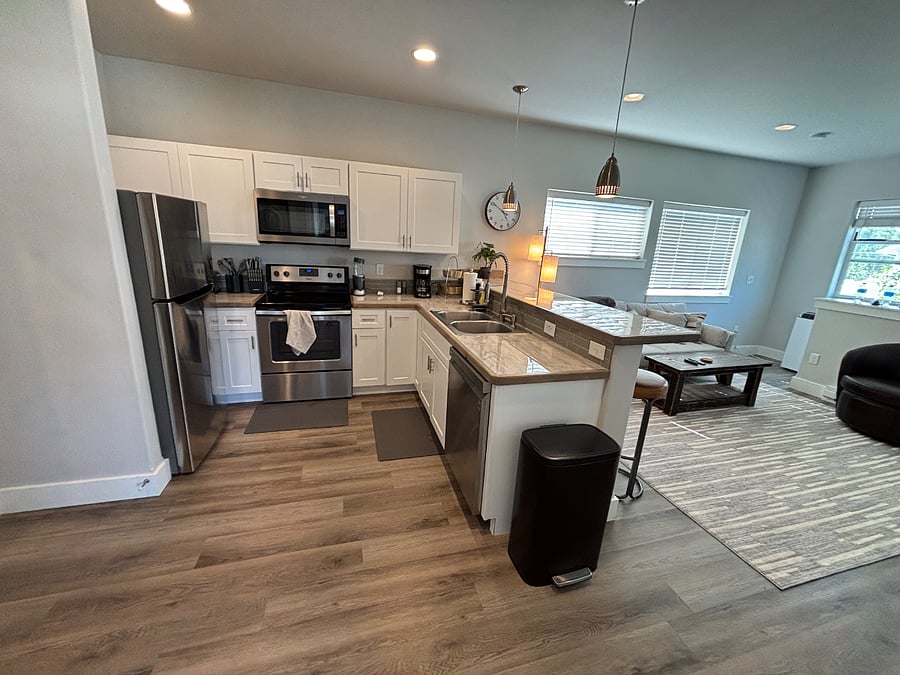 Furnished Finder property 1017544_1 photo 18