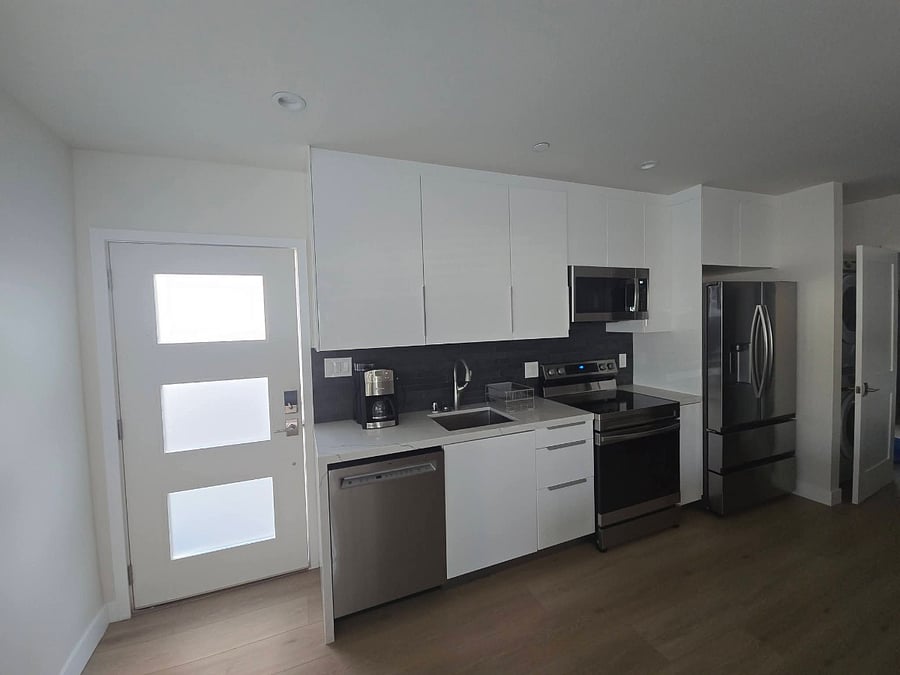 Furnished Finder property 1017554_1 photo 2