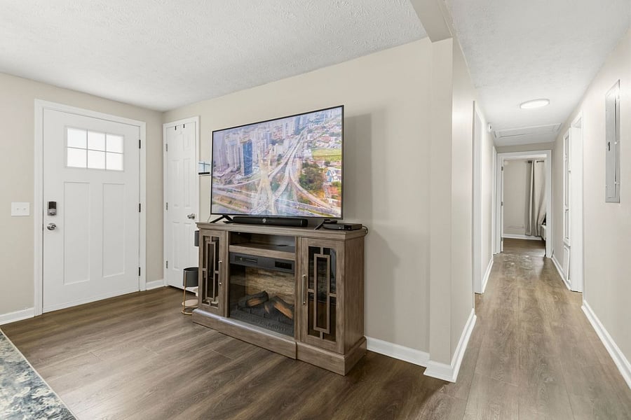 Furnished Finder property 1017580_1 photo 4