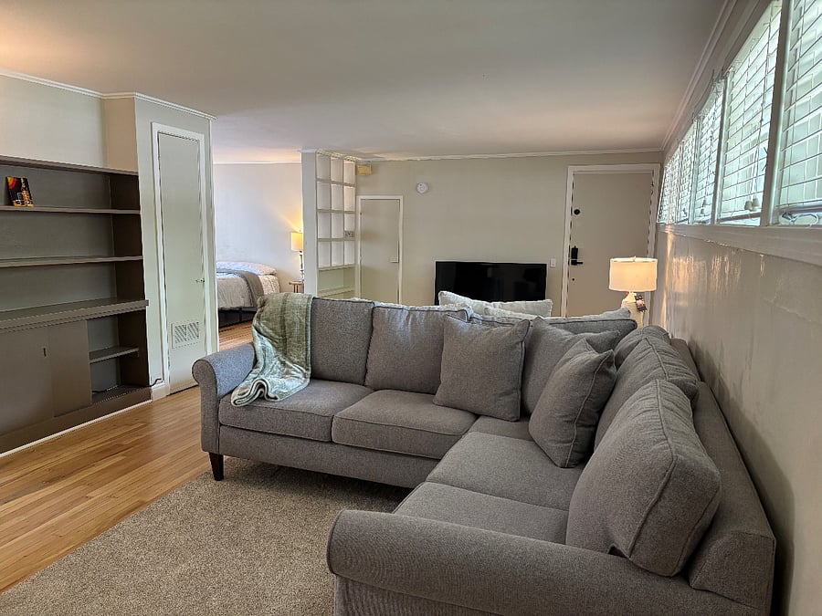 Furnished Finder property 1017593_1 photo 10