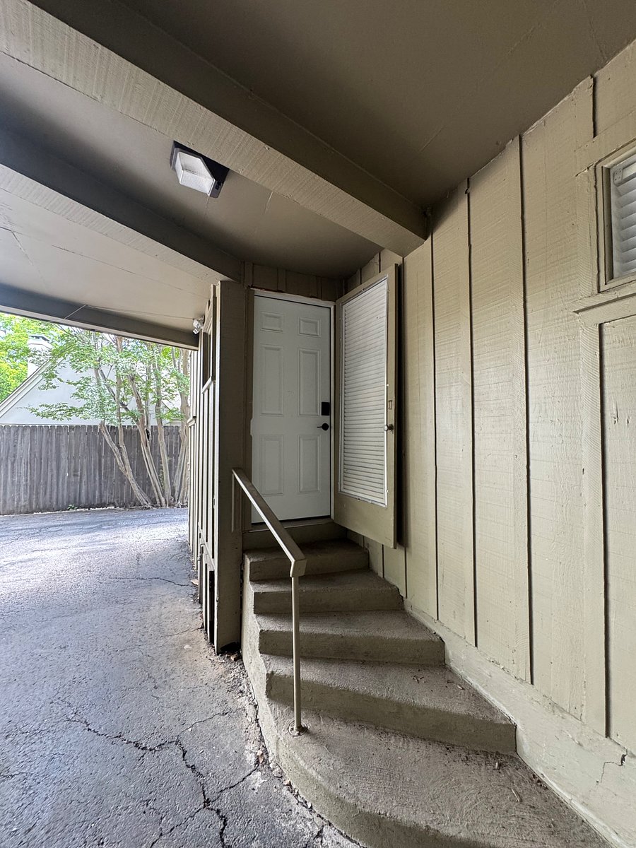 Furnished Finder property 1017593_1 photo 26
