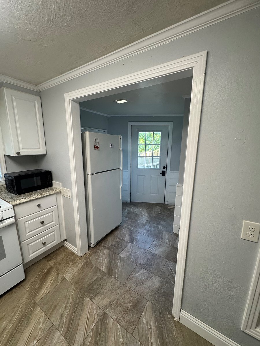 Furnished Finder property 1017593_2 photo 5