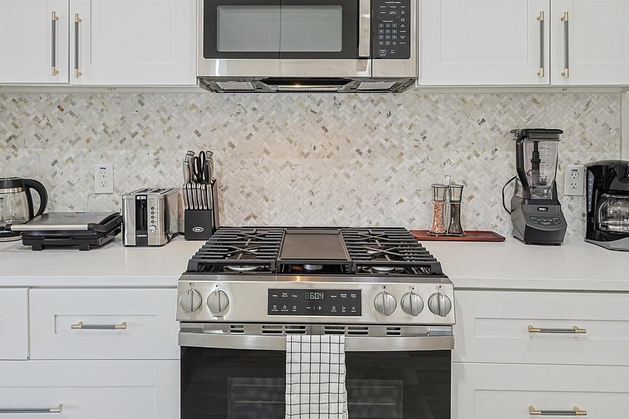 Furnished Finder property 1017605_1 photo 10