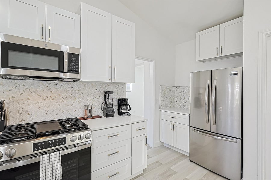 Furnished Finder property 1017605_1 photo 11