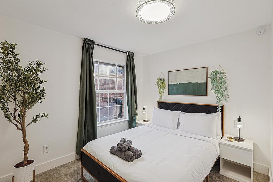 Furnished Finder property 1017605_1 photo 22