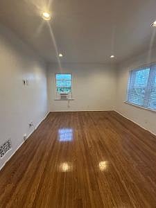 Furnished Finder property 1017636_1 photo 2
