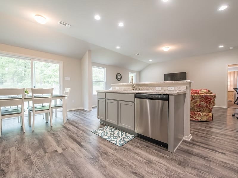 Furnished Finder property 1017645_1 photo 9