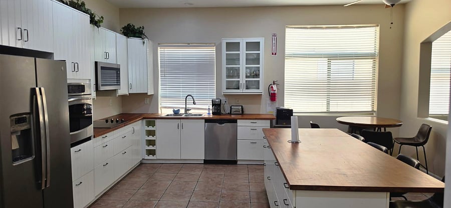 Furnished Finder property 1017653_1 photo 10