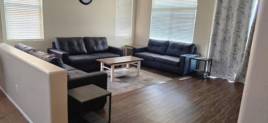 Furnished Finder property 1017653_1 photo 5