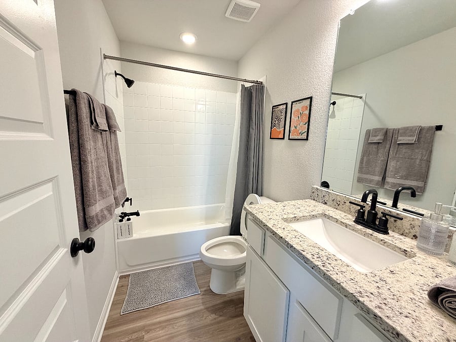 Furnished Finder property 1017659_1 photo 28