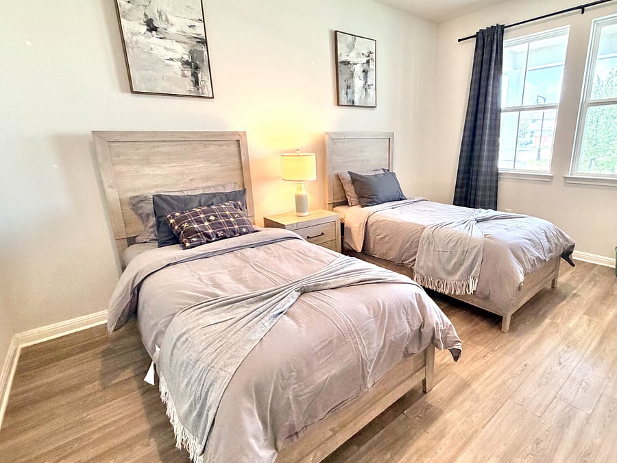 Furnished Finder property 1017659_1 photo 8