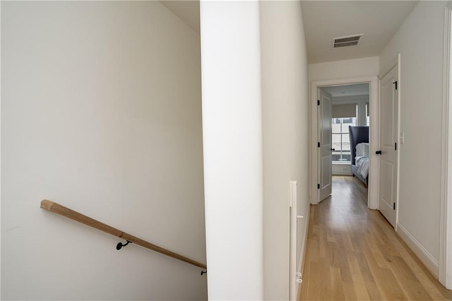 Furnished Finder property 1017687_1 photo 4