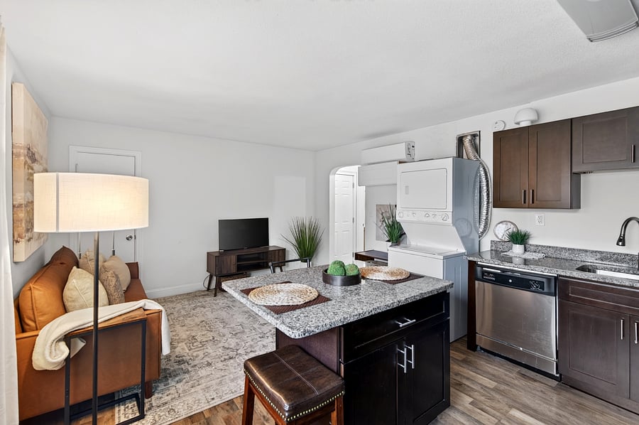 Furnished Finder property 1017708_1 photo 4