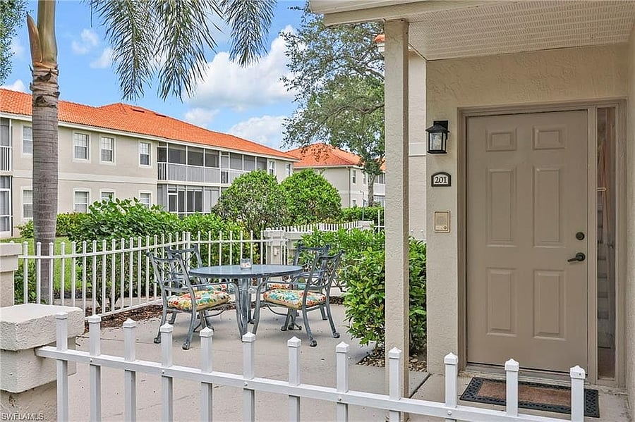 Furnished Finder property 1017738_1 photo 3
