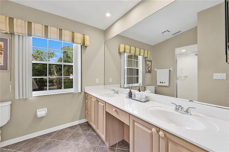 Furnished Finder property 1017738_1 photo 18