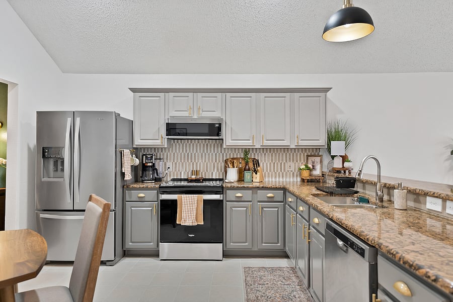 Furnished Finder property 1017755_1 photo 7