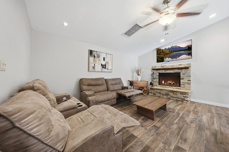 Furnished Finder property 1017768_1 photo 21