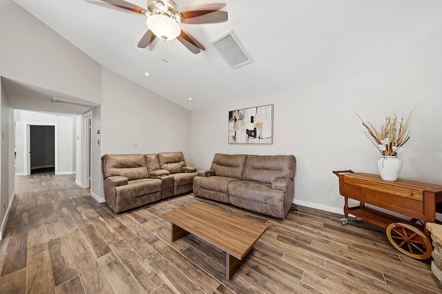 Furnished Finder property 1017768_1 photo 22